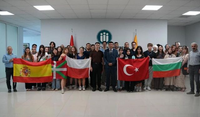 4 Ülkeden Malatya’ya Geldiler: BRIDGE Projesi Heyeti İnönü Üniversitesinde Bir Araya Geldi