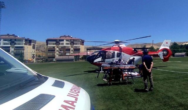 71 yaşındaki hasta hava ambulansıyla Malatya’ya sevk edildi