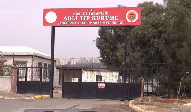 Şanlıurfa’da Tırın Lastiği Patladı! Arkadan Çarptığı Tırın Sürücüsü Hayatını Kaybetti