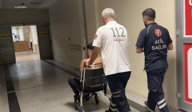 Adıyaman'da doğruluk mu, cesaret mi? Oyunu hastanede bitti: Kuzenler birbirine bıçakla saldırdı