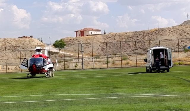 Darende’de Zamanla Yarış! 84 Yaşındaki Kadın Hava Ambulansıyla Malatya’ya Getirildi
