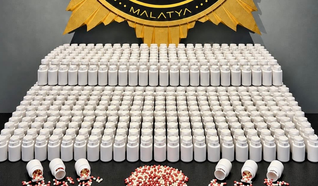 Malatya’da Uyuşturucu Operasyonu: Aramalarda 46 Bin 189 Hap Çıktı