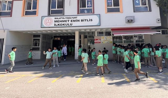 Kasım Ara Tatili İçin Geri Sayım! Öğrenciler 9 Gün Tatil Yapacak: İşte Tarihler
