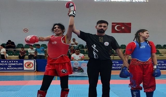 Malatya’daki Wushu Şampiyonasında Elazığ Rüzgârı! 4 Sporcu Şampiyon Oldu