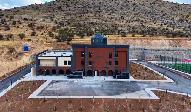 İkizce’de Cemevi Tamamlandı! Deprem Konutlarının Yanına Yeni Tesisler Artık Hazır