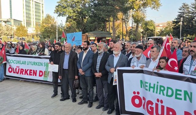 Malatya’da Filistin’e Destek Yürüyüşü: Yüzlerce Kişi Bir Araya Geldi