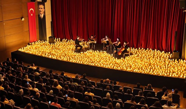 Malatya’da Mum Işığında Konser Yoğunluğu! İki Seans Doldu