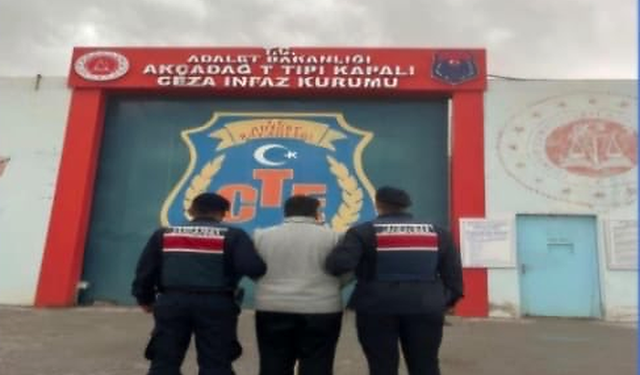 Malatya’da 48 Yıl Hapis Cezası Bulunan Hükümlü Yakalandı! Evinden Çıkanlar Şaşırttı