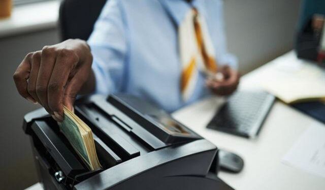 28 Ekim Bankalar Açık mı, Saat Kaça Kadar Açık? 28-29 Ekim Yarım Gün mü, EFT ve Havale Yapılır mı?