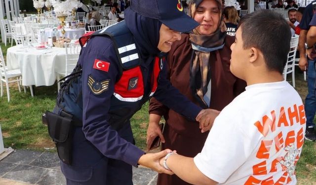 Malatya’da Jandarma Özel Çocuklarla Buluştu: Renkli Görüntüler Ortaya Çıktı
