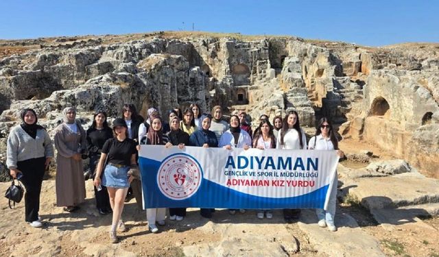 Adıyaman’da Öğrenciler Tarihin İzinde Yolculuğa Çıktı