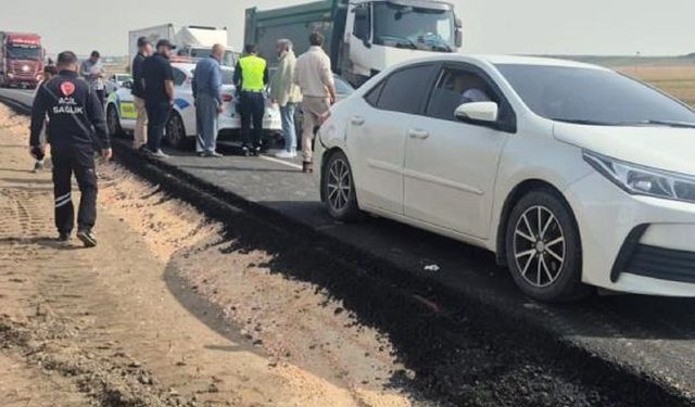 Diyarbakır’da Feci Zincirleme Kaza! 3 Araç Birbirine Girdi, 7 Kişi Yaralandı