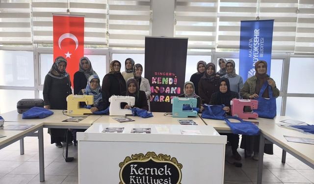 Malatya’da Kadınlar Kendi Çantalarını Dikerek Üretime Katıldı