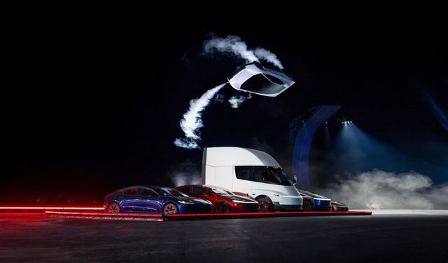 Tesla’nın Yeni Otomobili Uçabilecek mi? İşte Merak Edilen Detaylar