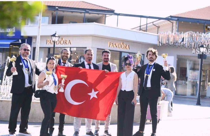 Malatyalı Kuaför Şener Eroğlu'nun Gururu: Milli Takım Dünya Kupası'na Hazırlanıyor
