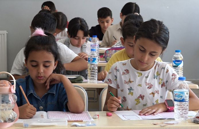 KEDV'den Deprem Sonrası Kadınlara Destek Masası