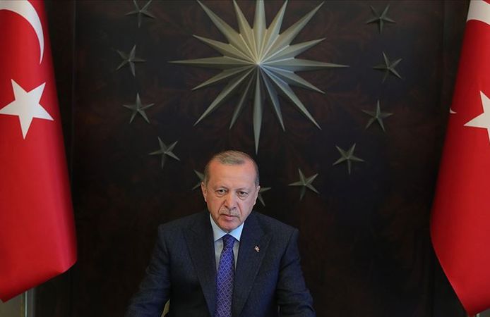 Siyasilerden 6 Şubat mesajları