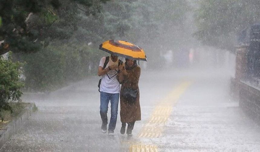 Adıyaman İçin Kuvvetli Sağanak Alarmı: Sel, Su Baskını ve Fırtınaya Dikkat!