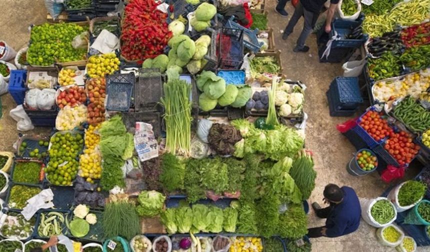 Asgari ücretli ve emekli açlık sınırının altında kaldı
