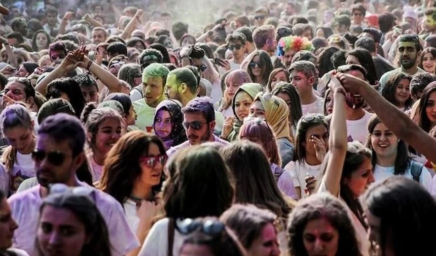 Genç İşsizlikte Alarm Zilleri: Türkiye’de Her 3 Gençten 1’i İşsiz ya da Umutsuz