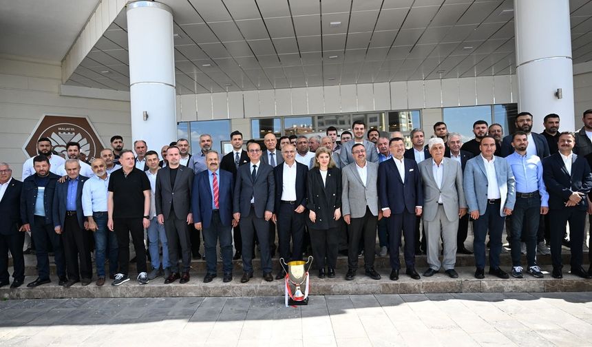 Yeşilyurtspor kulübünde Çoban güven tazeledi