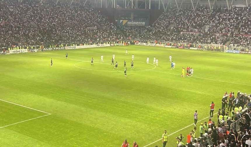 Statta Anons Yapılmadı İddiası: Elazığspor-Vanspor Maçında Akıllarda Kalan Soru!