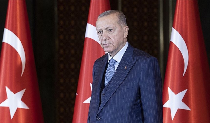 Cumhurbaşkanı Erdoğan'dan Necip Fazıl Kısakürek paylaşımı
