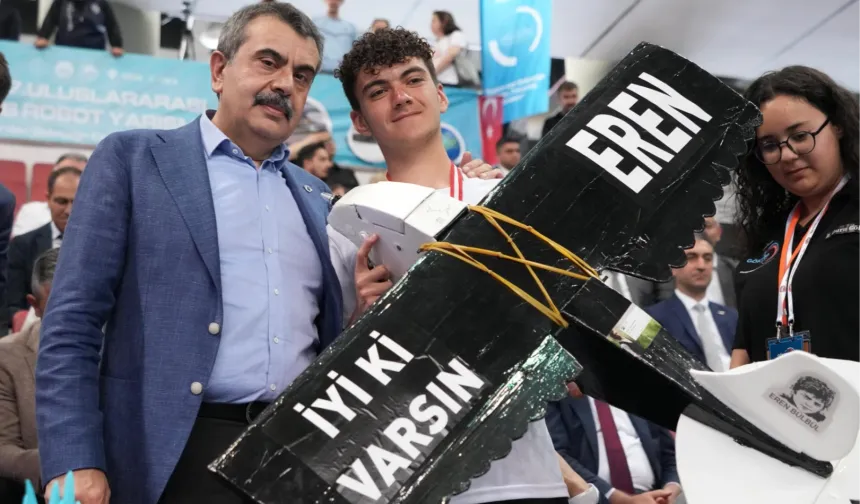 Bakan Tekin’den Kamikaze Dronlara Tam Not!