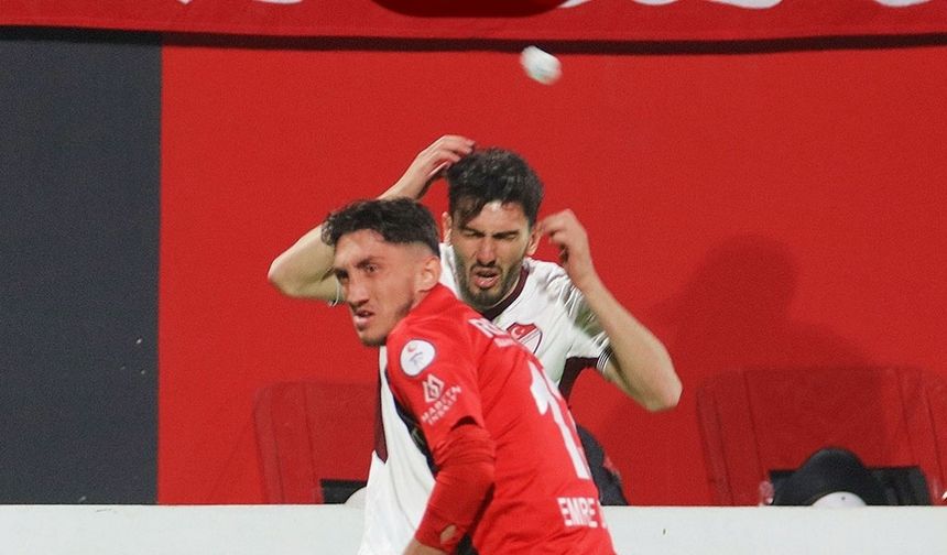 Vanspor Maçı Biletlerinde Elazığspor'dan 'Plaka' Dokunuşu: Fiyatlar Düştü!
