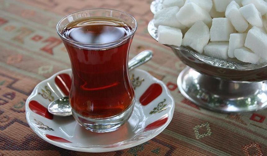 Çay Baş Ağrısına İyi Gelir mi?