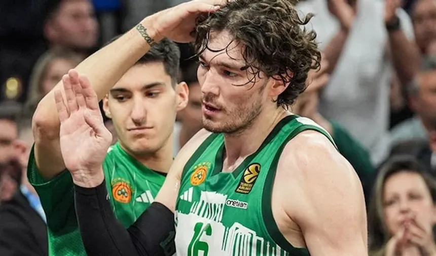 Final-Four Yolu Olaylı Oldu! Cedi Osman'dan Türk Taraftara Yanıt