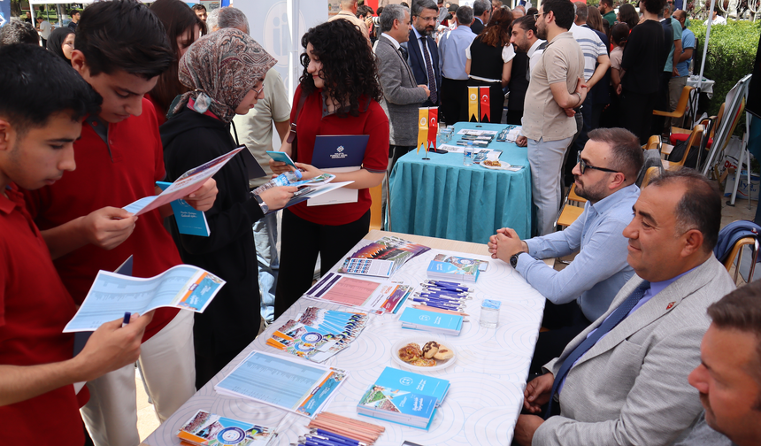 Malatya’da ‘Üniversite Tanıtım Fuarı’ yapıldı!