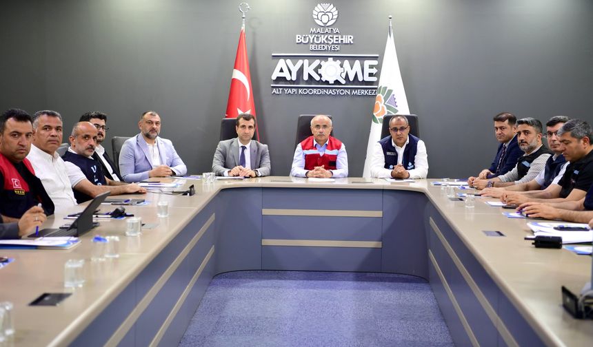 Malatya'da kriz masası kuruldu, ihbarlara müdahale edildi