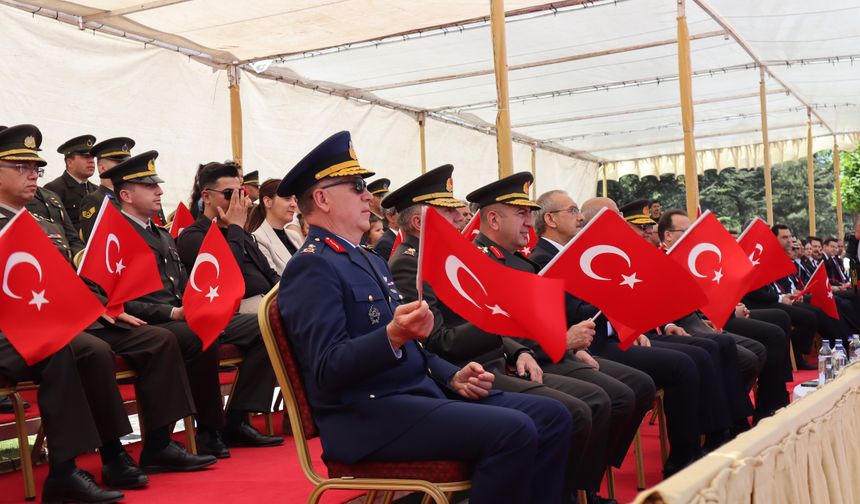 Malatya 19 Mayıs'ı kutladı! İnönü Caddesi bayram alanına döndü!