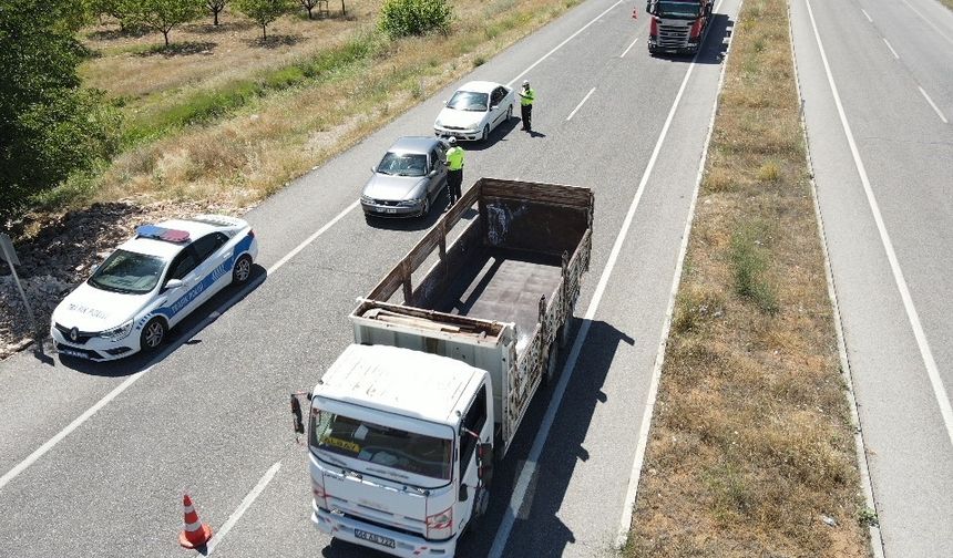 Malatya Emniyeti Bayramda Sahada: Sürücülere Kritik Uyarılar!