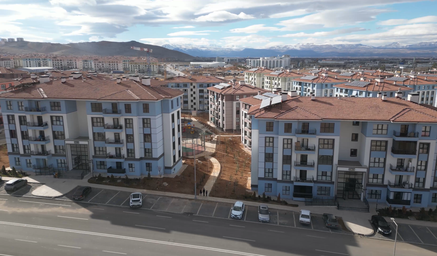 Malatya’da 8065 konut, 1097 iş yeri verilecek