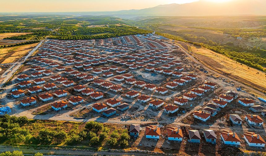 Malatya’nın dört bir yanında köy konutları yükseliyor