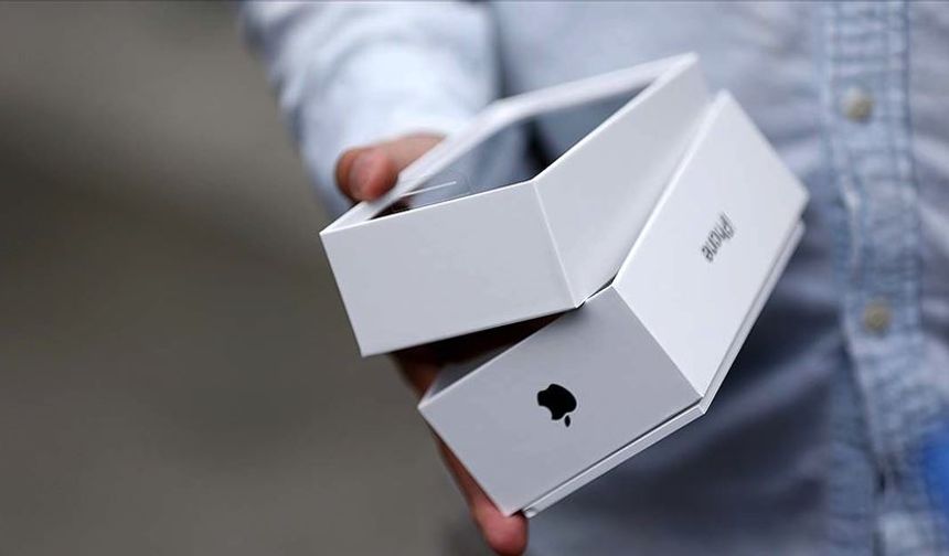 Apple’dan Dev Değişim: Liquid Glass Tasarımı Geliyor!