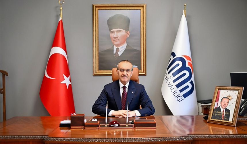 Malatya’da 600 kişilik ekip sahada toz savaşı veriyor!