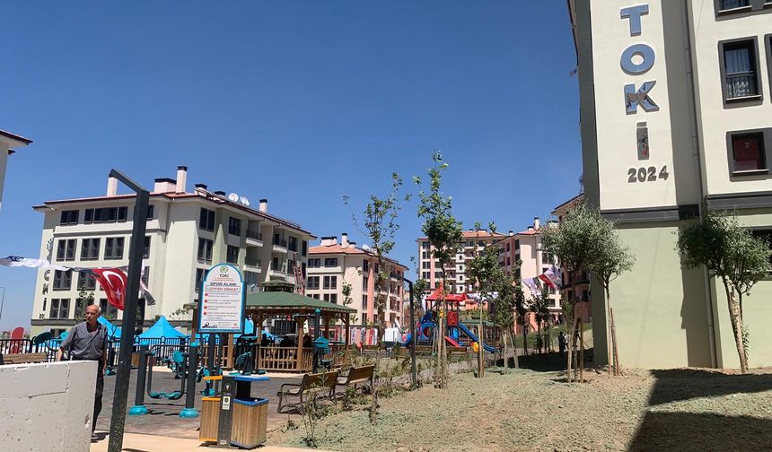 Malatya'da TOKİ Evlerine Taşındılar, Sıcak Suya Hasret Kaldılar