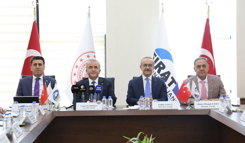 Malatya Valisi Yavuz Elazığ’da!