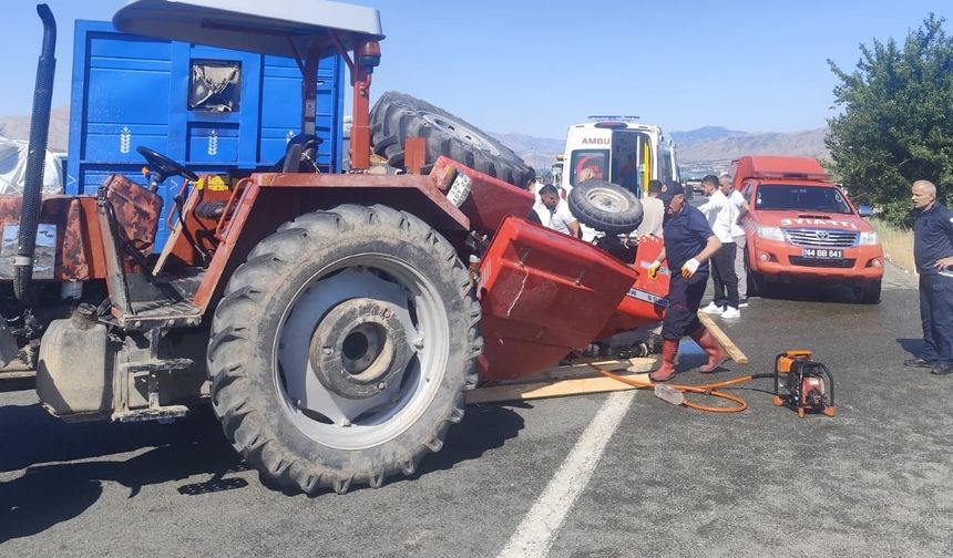 Malatya’da tırla traktör çarpıştı: 1 ölü!
