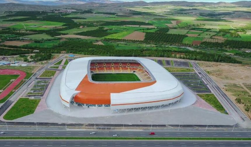 Malatya’da Stadyum İçin Dikkat Çeken Takvim! Bakım Çalışmaları Lig Başladıktan Sonra