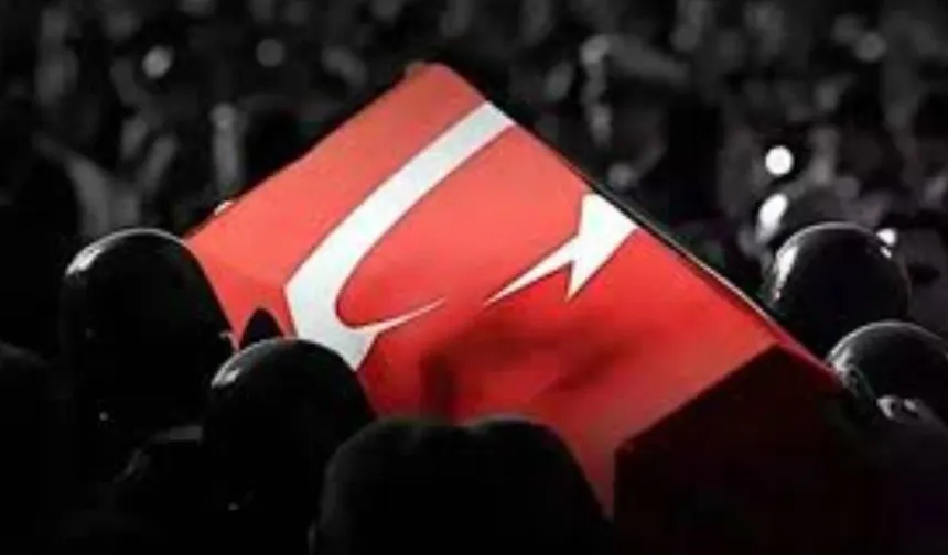 İstanbul Başakşehir'de Polisleri Taşıyan Servisin Kaza Yapması Sonucu 1 Asker Şehit Oldu 16 Polis Yaralandı
