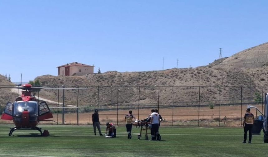 Malatya’da ambulans helikopter 78 yaşındaki hasta için havalandı