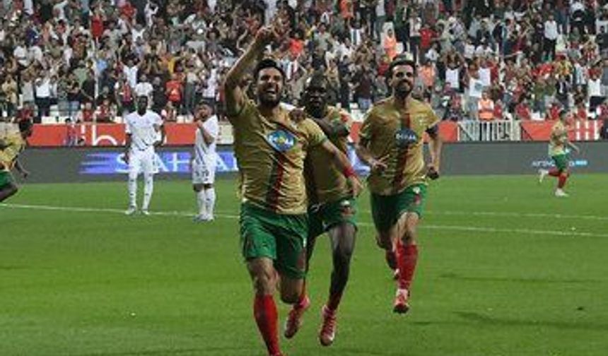 Kasımpaşa - Amed Maçı İçin Geri Sayım! Saat Kaçta, Hangi Kanalda?