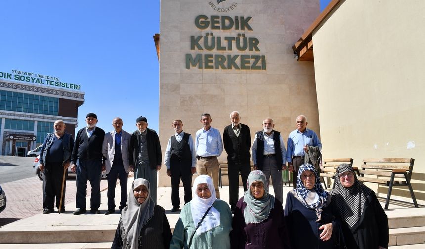 Yeşilyurt’ta Yaşlılar Günü Coşkusu