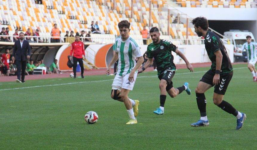 Malatya’da gördükleri kartlardan ceza aldılar