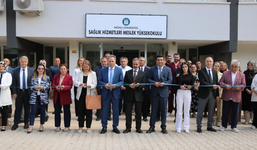 İnönü’de Sağlık Hizmetleri Meslek Yüksekokulu binası açıldı