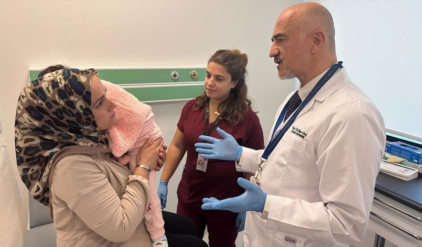 Akciğerleri ve vücudu yanan Meryem Bebek yaşama döndü